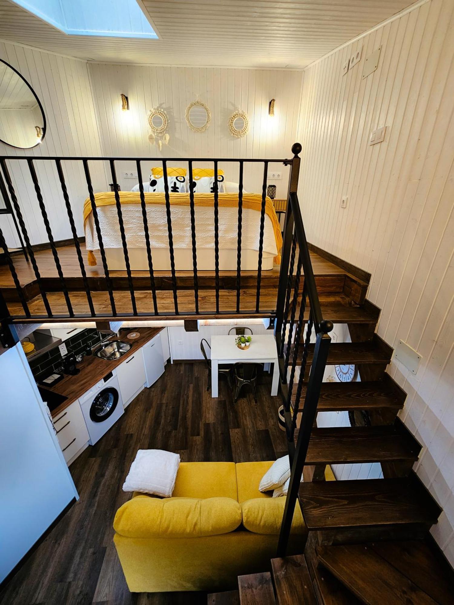 Triana Apartment Villarejo del Valle
